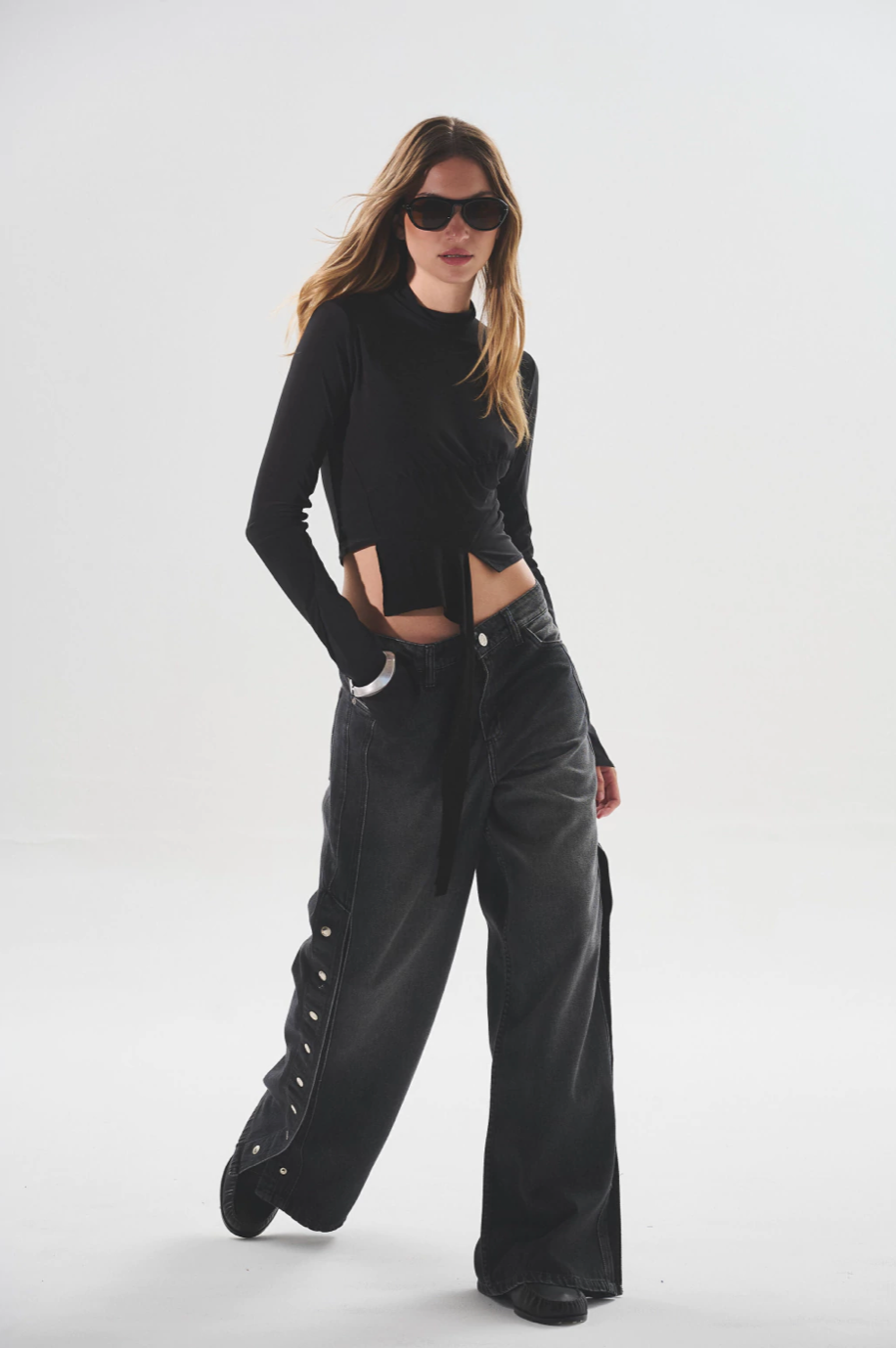 JEAN WIDE LEG SNAPS BLACK - foto 1