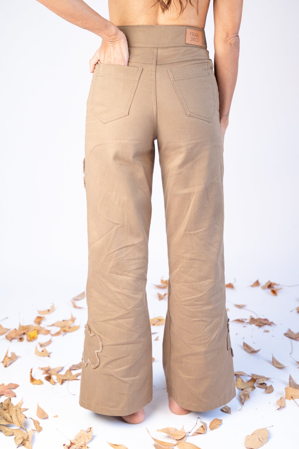 PANTS WINTER FLOWERS - MARRÓN