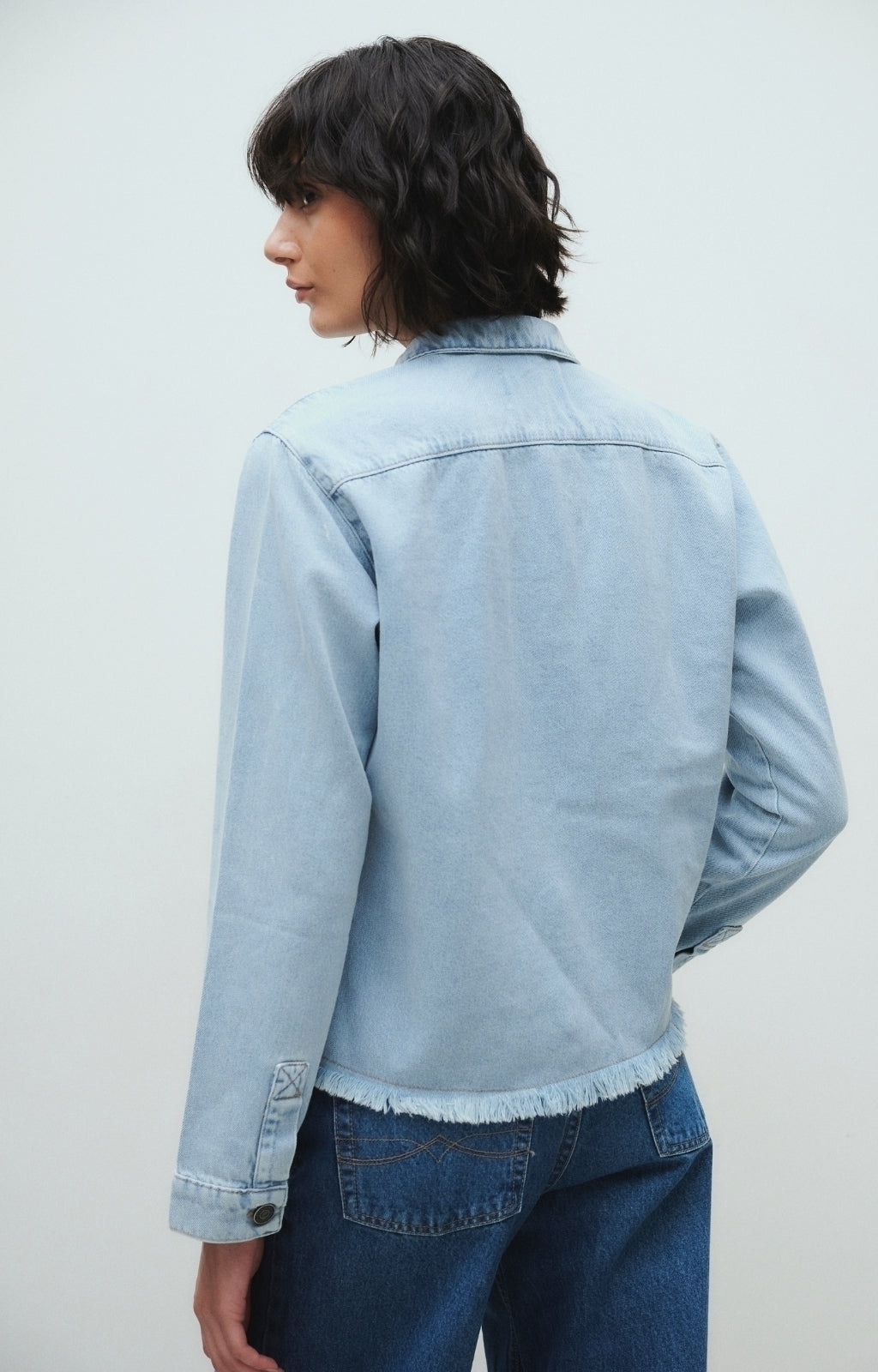 CAMPERA CROP DENIM CELESTE