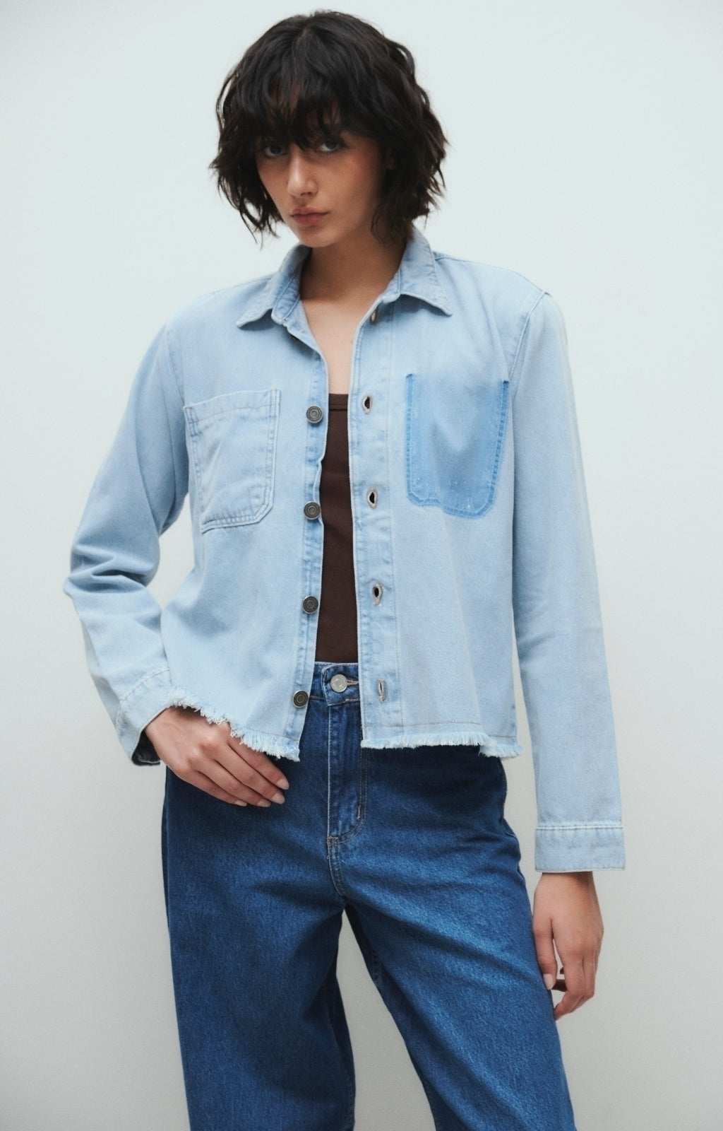 CAMPERA CROP DENIM CELESTE