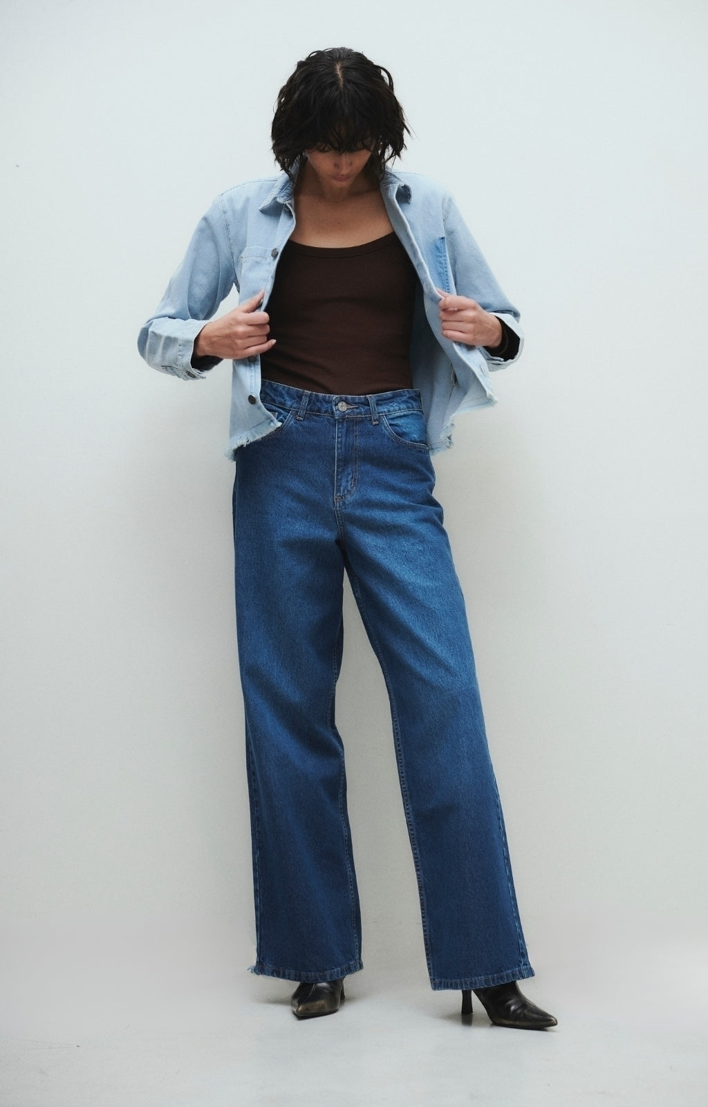 CAMPERA CROP DENIM CELESTE