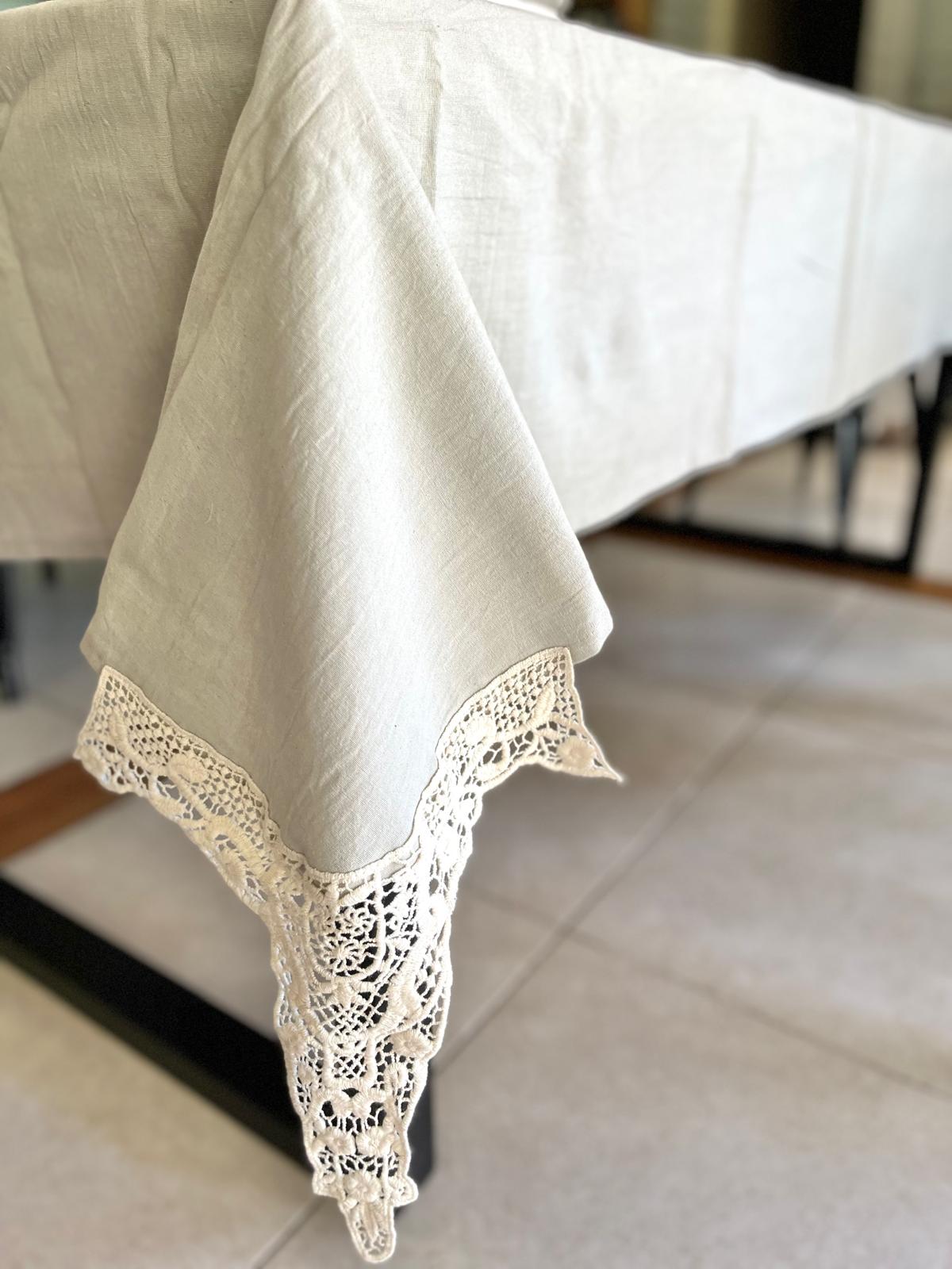 GRIS CON APLIQUE 2X150