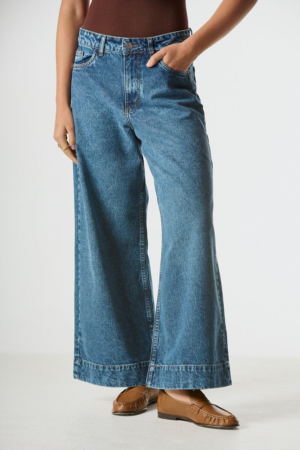 JEAN CAPRI WIDE LEG BLUE MOKA