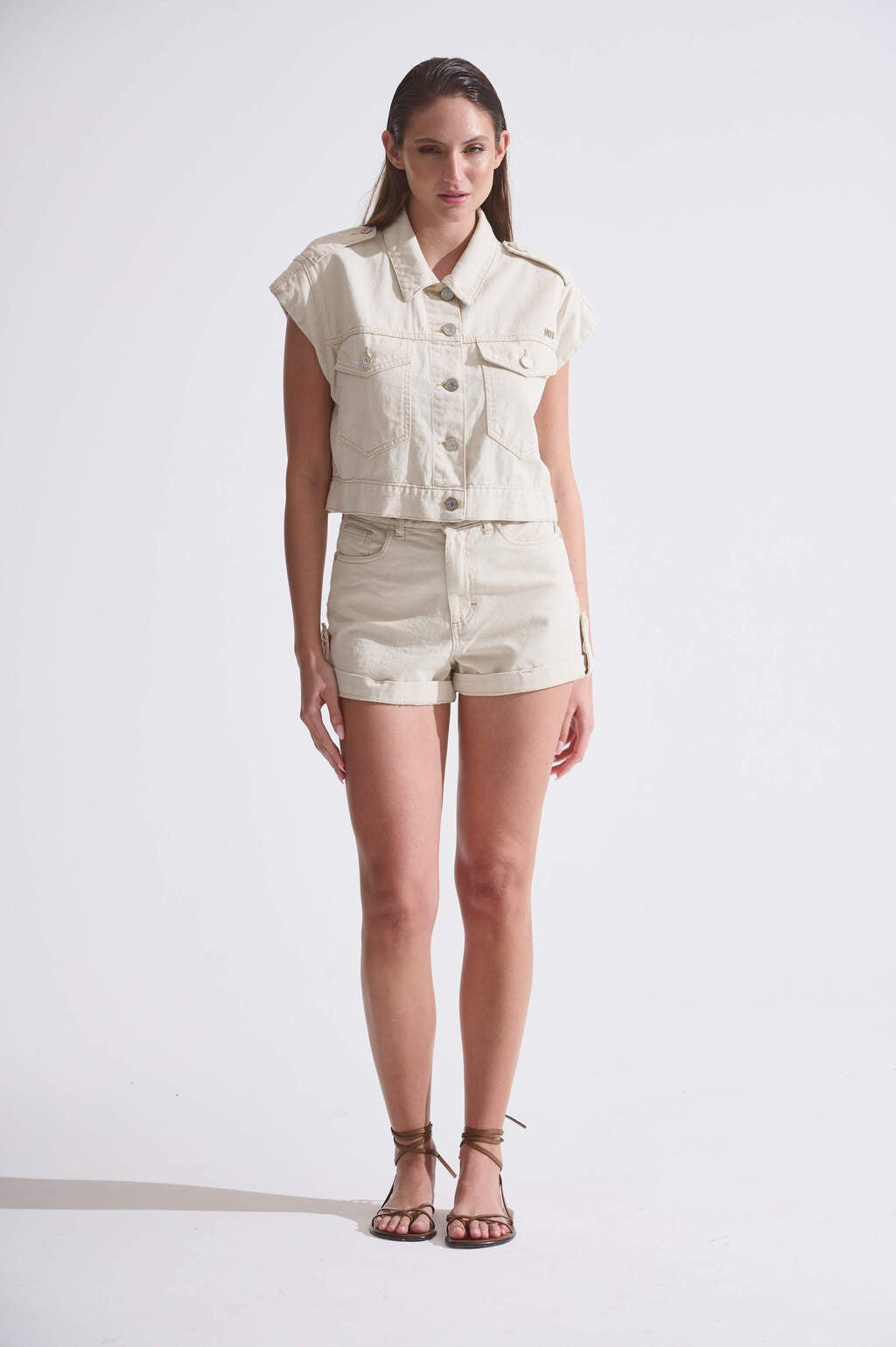 SHORT MOM NEW RAW DELUXE